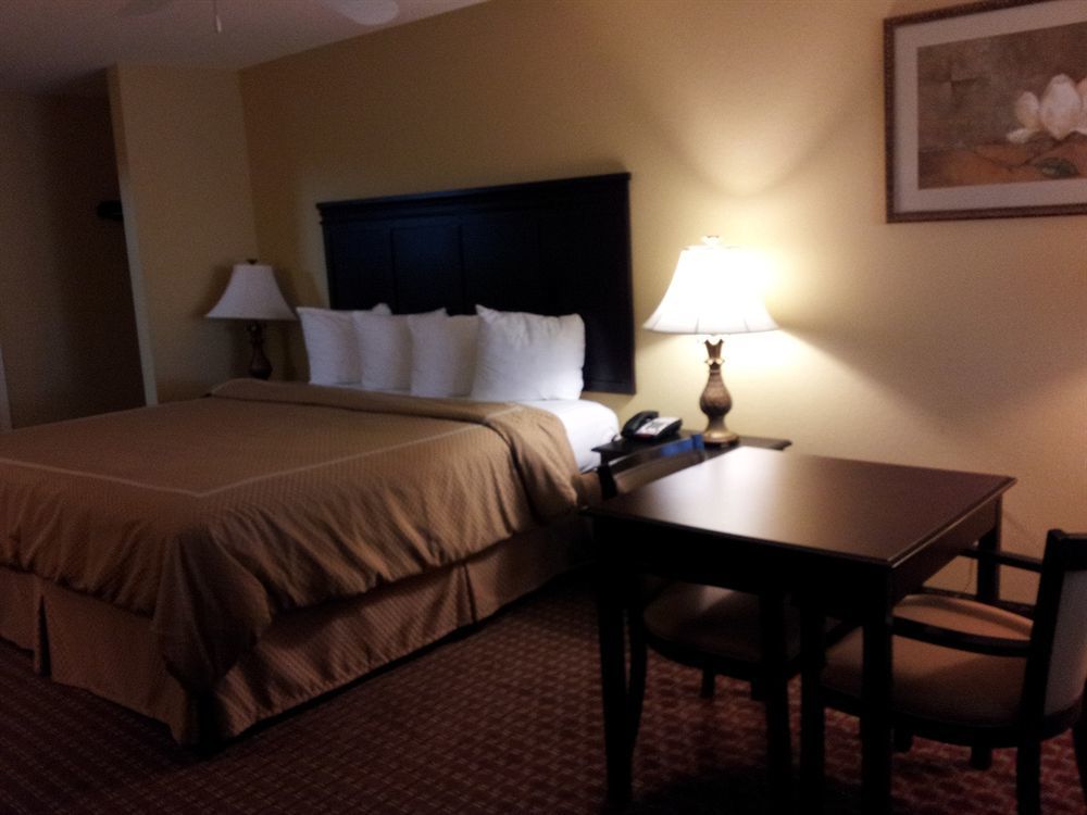 Econo Lodge Inn&Suites Bryant Exterior foto
